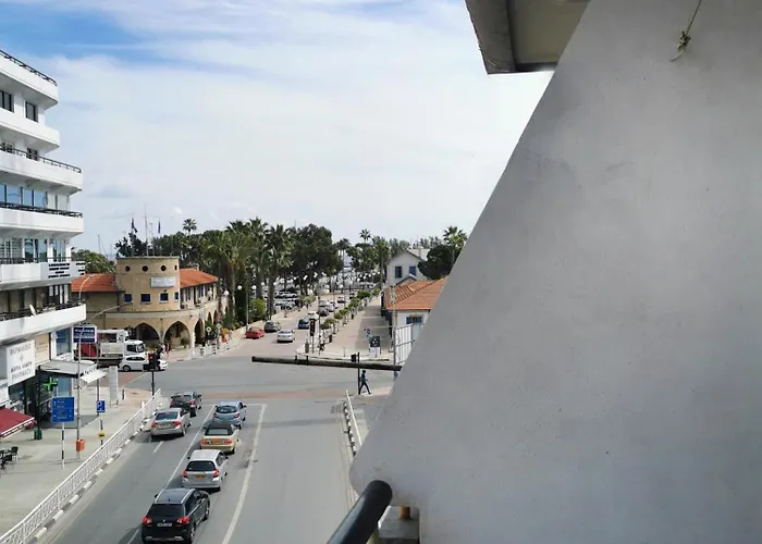 Marina View ラルナカ